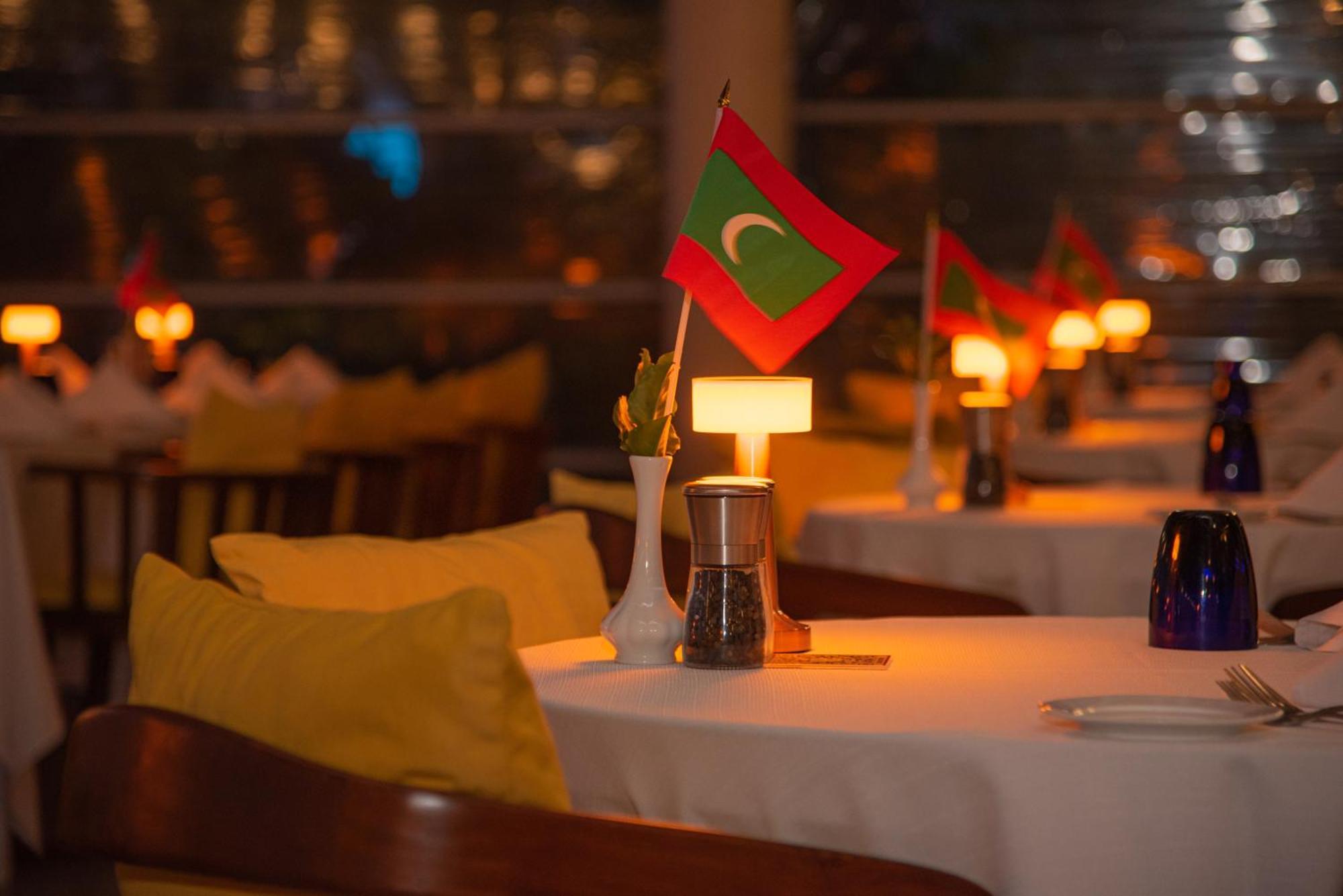 Курортный комплекс Emerald Faarufushi &
