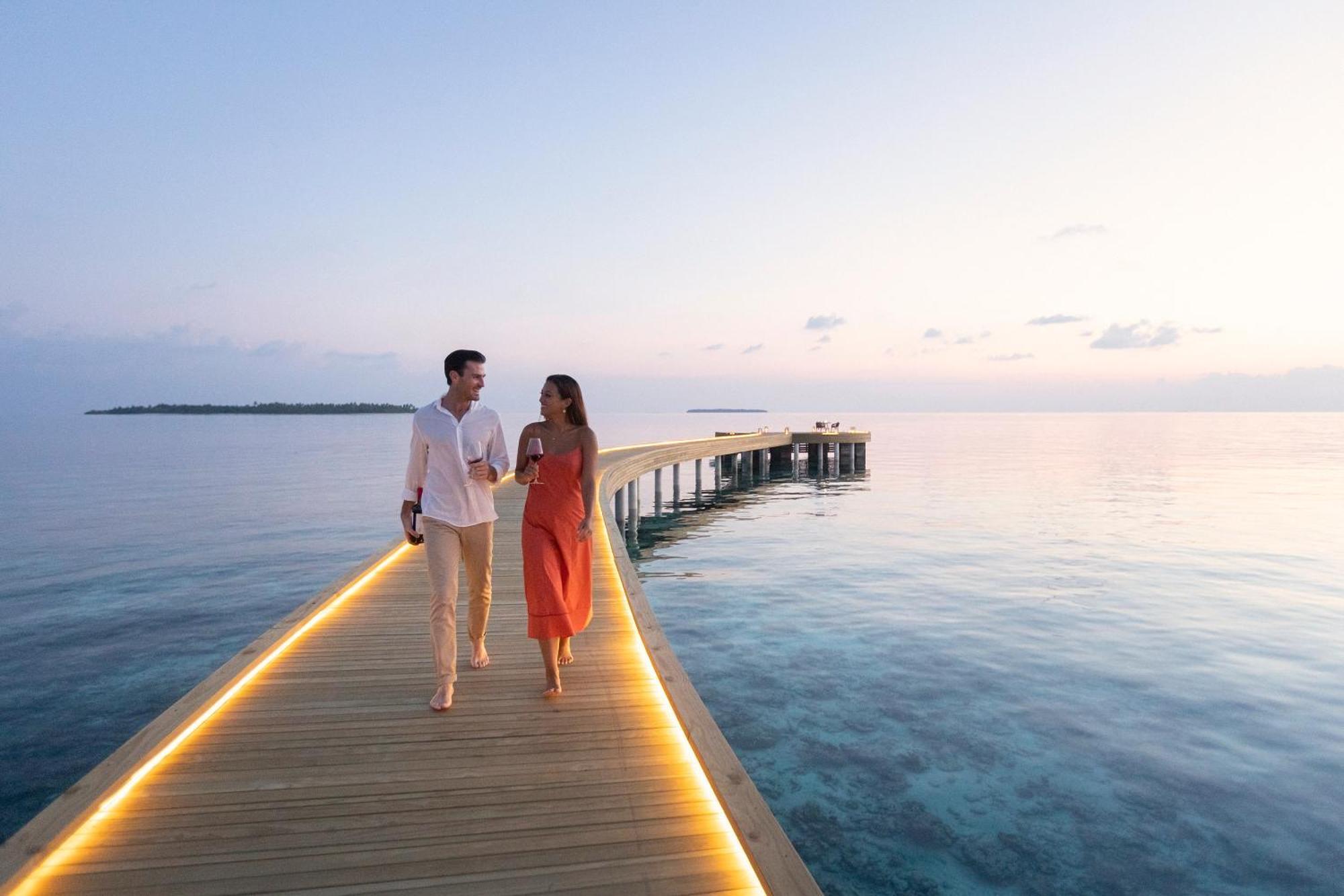 Emerald Faarufushi &